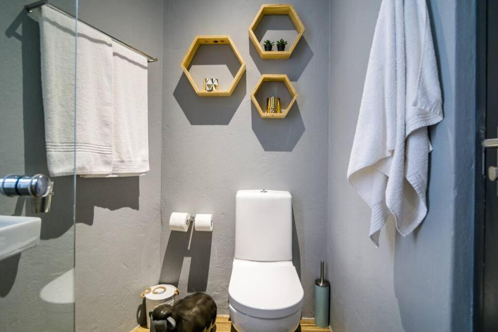 Trendy Loft Near The Waterfront And Cbd Appartement Kaapstad